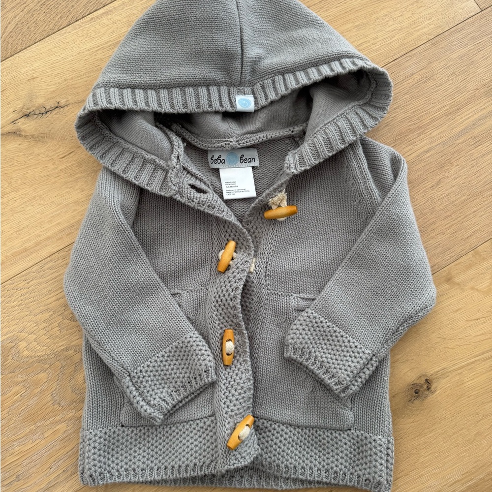 Beba Bean Hoodie - like NEW - toggle button detail